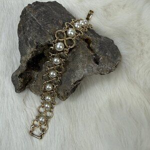 Vintage Goldette Faux Pearl Gold Tone Link Chain Bracelet 6.5"